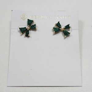 NWT Kendra Scott Gold-Tone Blair Bow Small Stud Earrings in Emerald Drusy